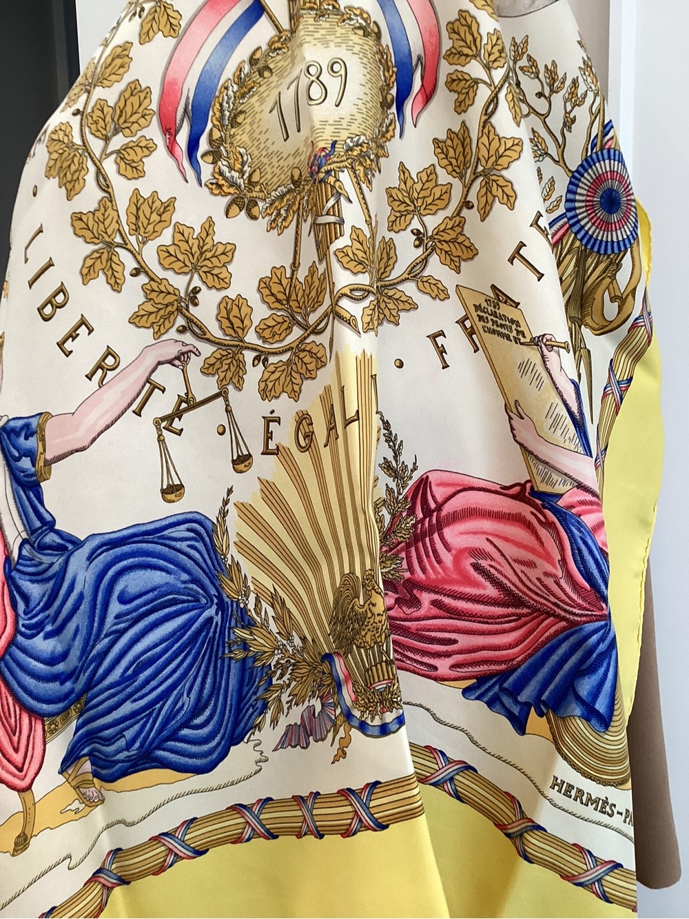 Hermes scarf “1789 “  by J. Metz - Picture 16 of 16